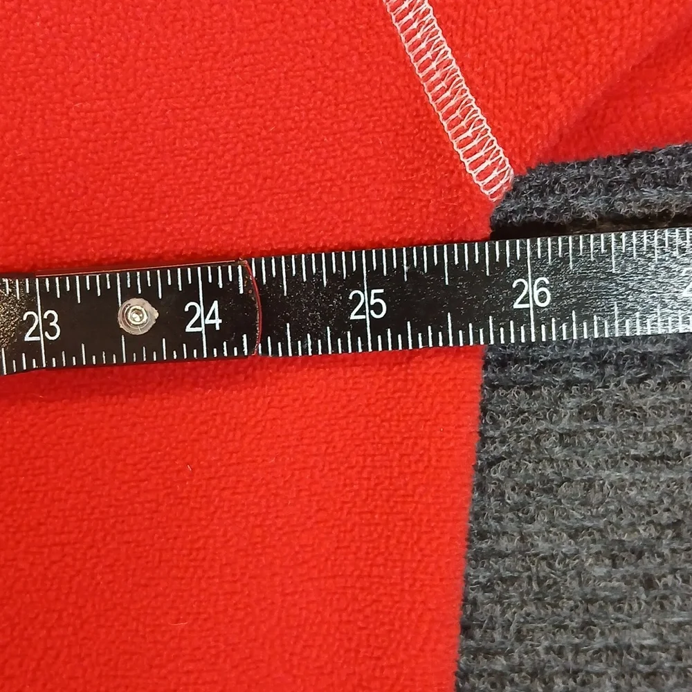 Under Armour Men's Red Half-Zip Performance Pullover Sz XL - Picture 6 of 7